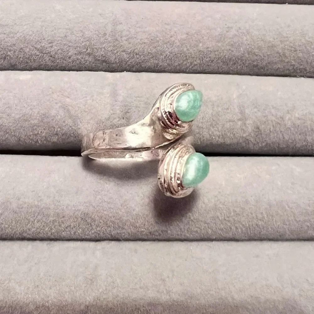 🤯5/$25🤯 NEW Silver Tone Turquoise Color Ring - Picture 3 of 4